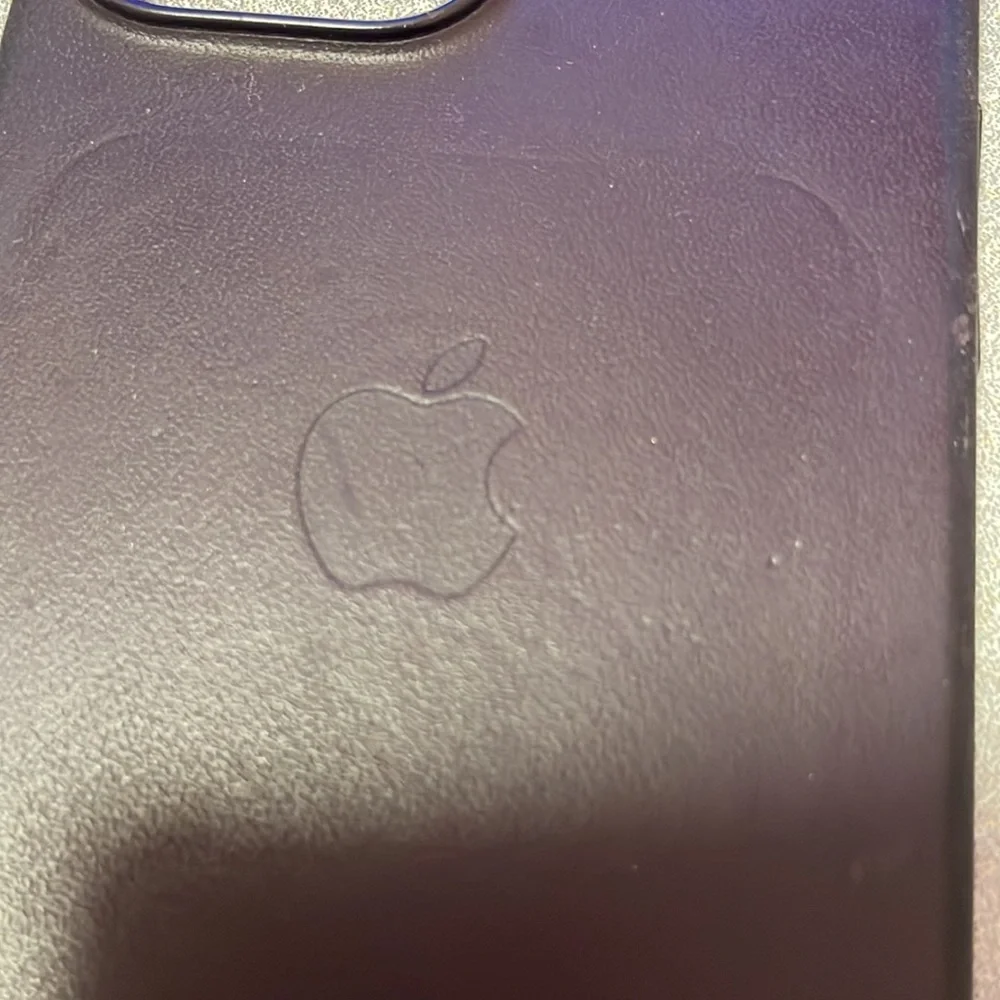 Apple phone case with magnet of credit card . 100’/. Lather plus one clear case